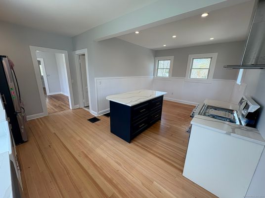 Interior, Kitchen, Recessed Lighting, Wood Texture Flooring
