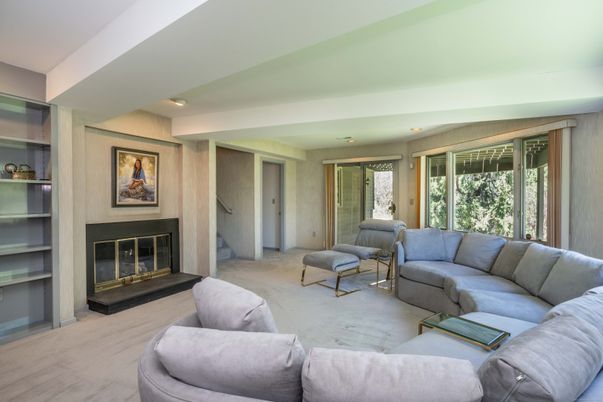 Fireplace, Interior, Living room, Recessed Lighting