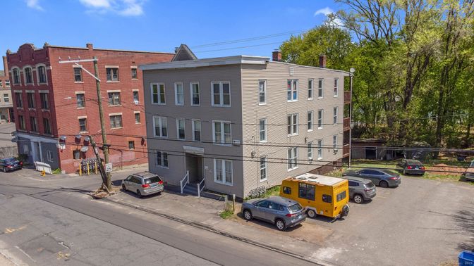 Exterior, Facade, Condo Building