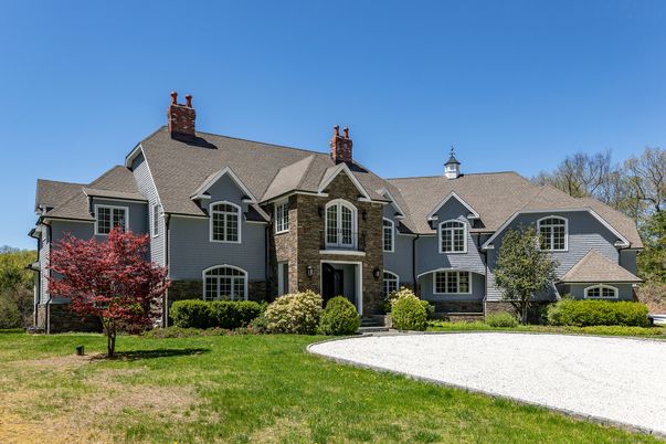 Backyard, Exterior, Facade, French Provincial
