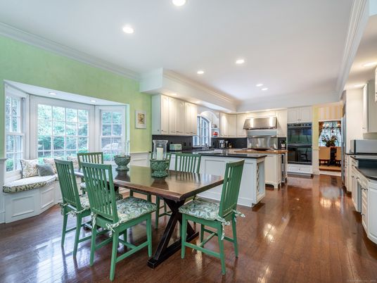 Dining room, Interior, Kitchen, Recessed Lighting, Stainless Steel Appliances, Wood Texture Flooring