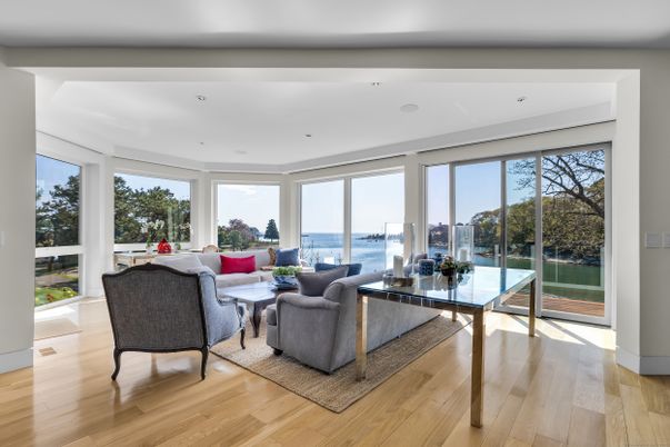 Interior, Living room, Recessed Lighting, Water, Wood Texture Flooring