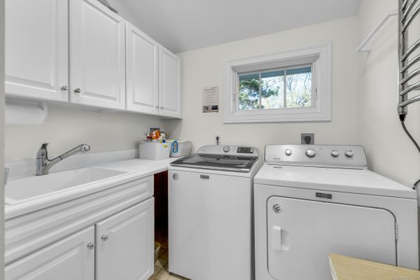 Interior, Washer