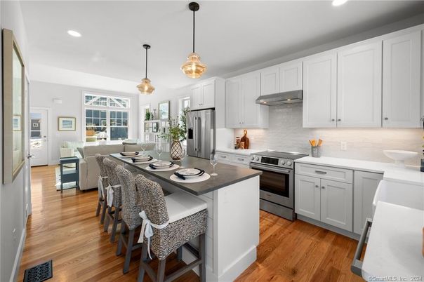 Interior, Kitchen, Living room, Pendant Lights, Recessed Lighting, Stainless Steel Appliances, Wood Texture Flooring