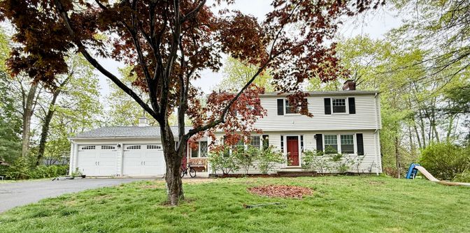 Attached, Backyard, Exterior, Facade, Split Level