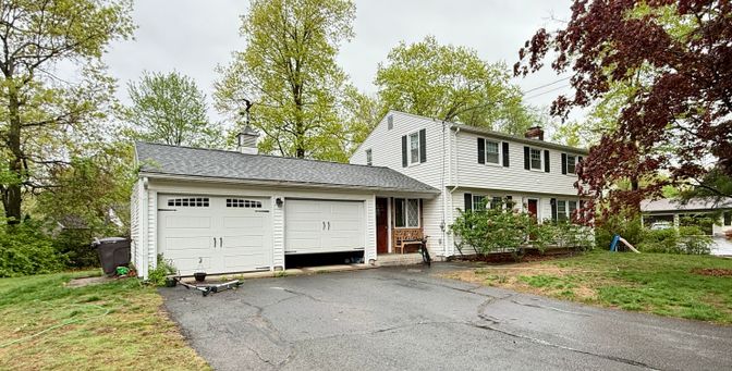 Attached, Exterior, Facade, Brick Facade, Cape Cod
