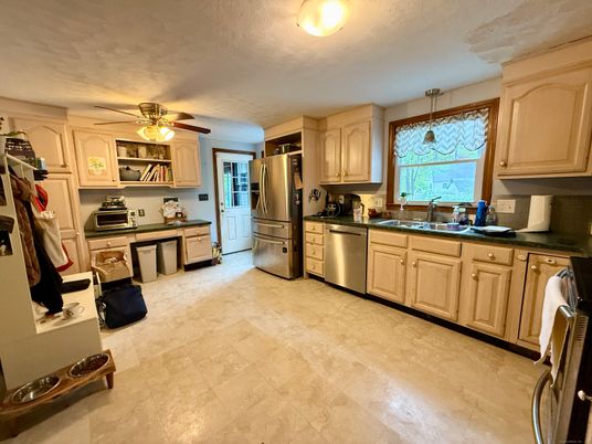 Interior, Kitchen, Stainless Steel Appliances