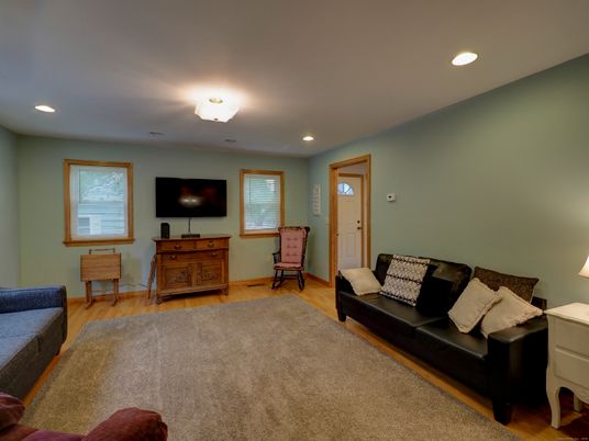 Interior, Living room, Recessed Lighting, Wood Texture Flooring