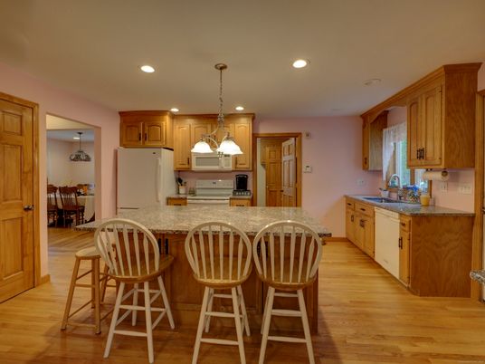 Interior, Kitchen, Pendant Lights, Recessed Lighting, Wood Texture Flooring