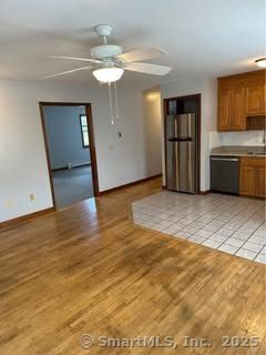 Empty room, Interior, Kitchen, Wood Texture Flooring