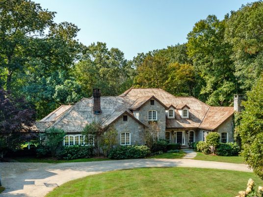 Backyard, Exterior, Facade, French Provincial