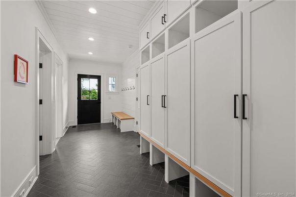 Interior, Recessed Lighting, Wood Texture Flooring