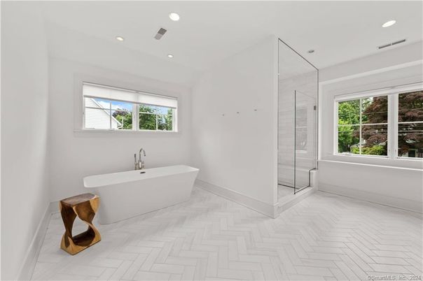 Bathroom, Free Standing Baths, Glass Shower, Interior, Recessed Lighting
