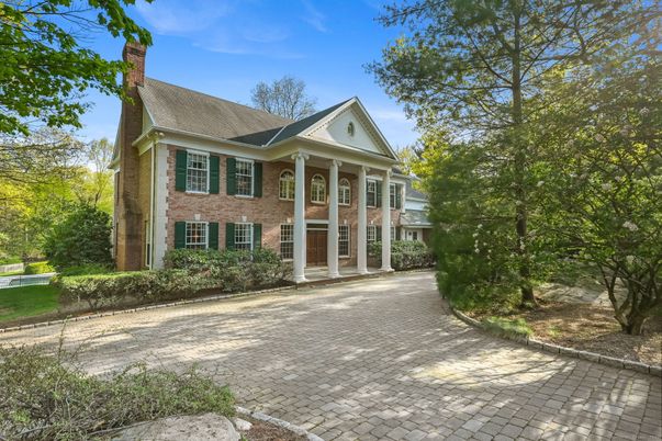 Backyard, Exterior, Facade, Brick Facade, Georgian