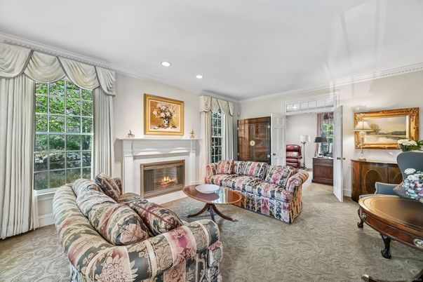 Fireplace, Interior, Living room, Recessed Lighting