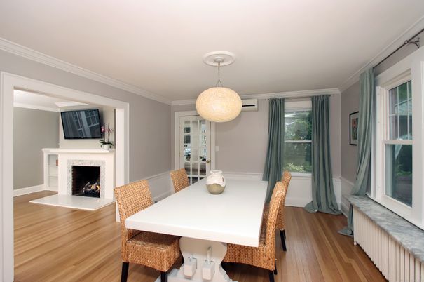 Dining room, Fireplace, Interior, Pendant Lights, Wood Texture Flooring