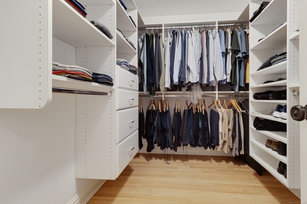 Interior, Walk-in Closets, Wood Texture Flooring