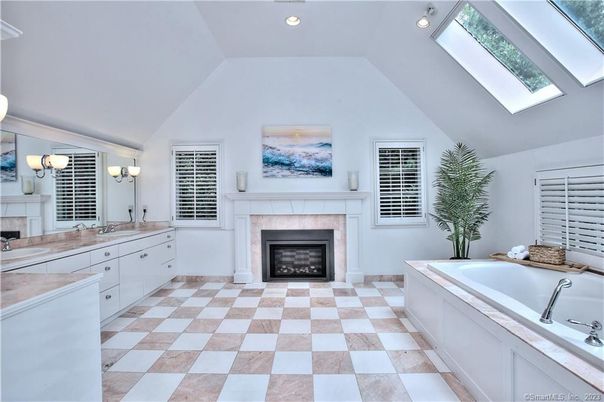 Bathroom, Dual Sink Vanities, Fireplace, Interior, Recessed Lighting