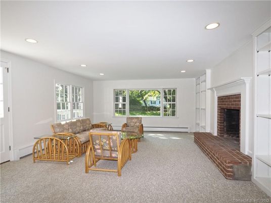 Fireplace, Interior, Living room, Recessed Lighting