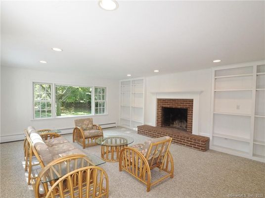 Fireplace, Interior, Living room, Recessed Lighting