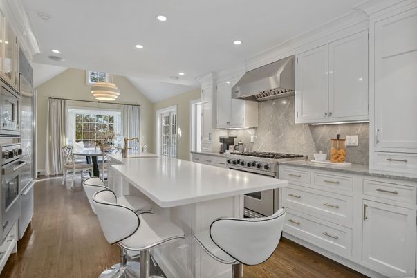 Dining room, Interior, Kitchen, Recessed Lighting, Stainless Steel Appliances, Wood Texture Flooring