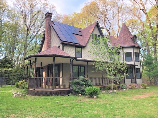 Backyard, Exterior, Facade, Solar Panels, Queen Anne Victorian