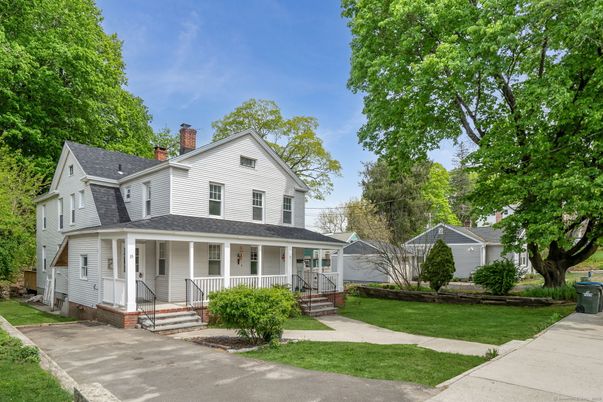 Backyard, Exterior, Facade, Farmhouse