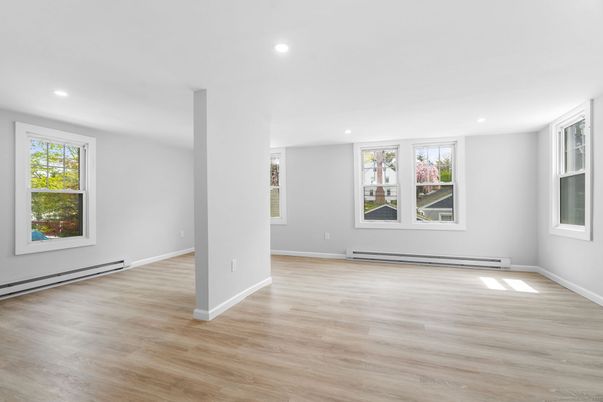 Empty room, Interior, Recessed Lighting, Wood Texture Flooring