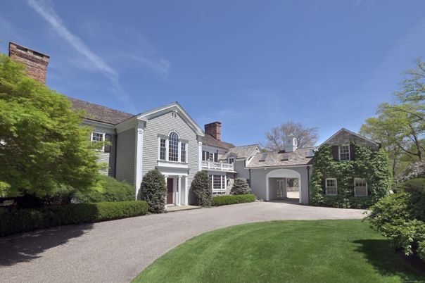 Backyard, Exterior, Facade, French Provincial