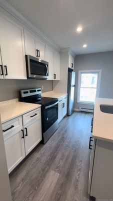 Interior, Kitchen, Recessed Lighting, Wood Texture Flooring