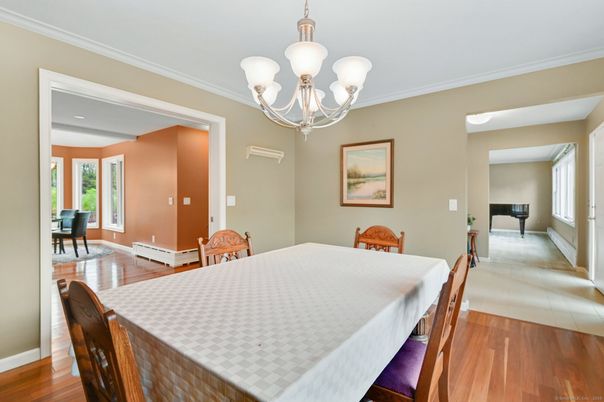 Chandelier, Dining room, Interior, Wood Texture Flooring