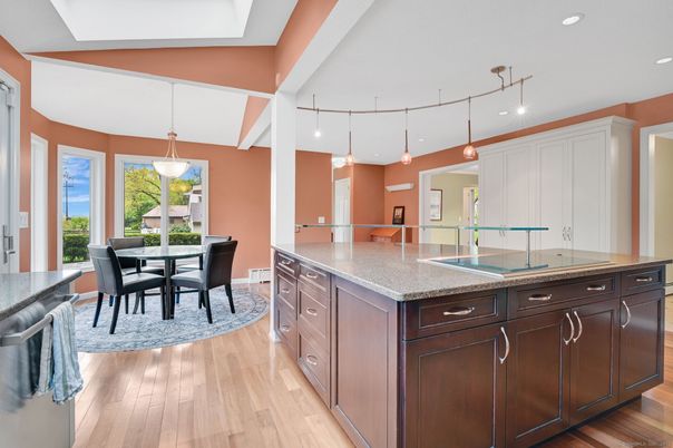 Dining room, Interior, Kitchen, Pendant Lights, Recessed Lighting, Wood Texture Flooring