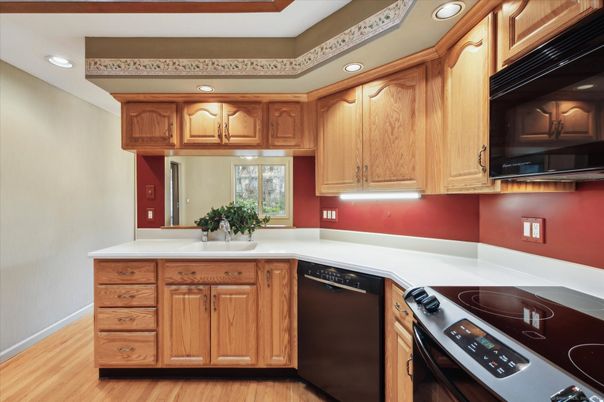 Interior, Kitchen, Recessed Lighting, Wood Texture Flooring