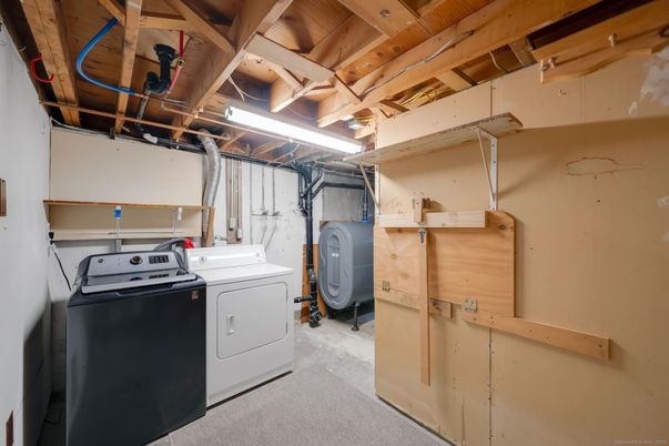 Interior, Washer, Wooden Beams, Wooden Ceilings