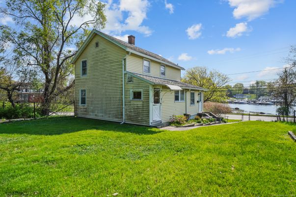 Backyard, Exterior, Water