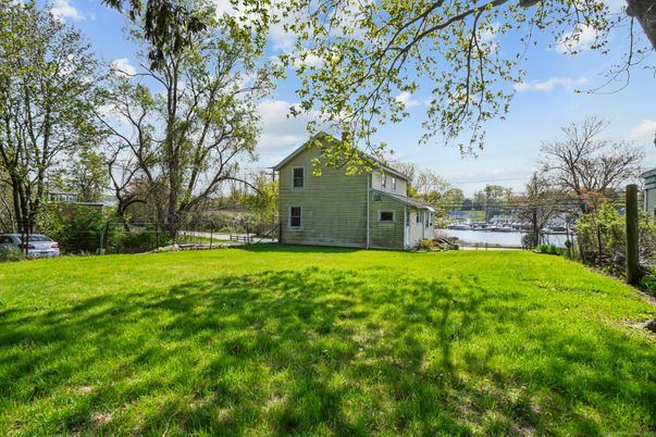 Backyard, Exterior, Water