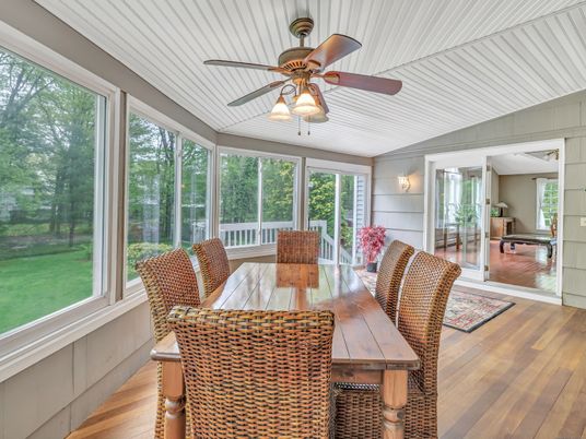 Dining room, Interior, Sun Room, Wood Texture Flooring