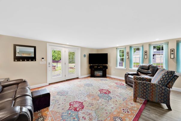 Fireplace, Interior, Living room, Recessed Lighting