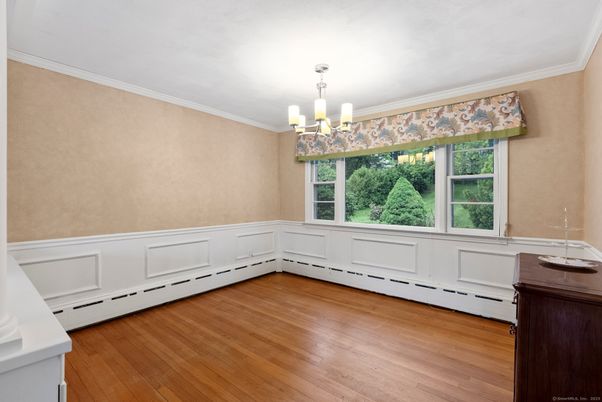 Chandelier, Empty room, Interior, Wood Texture Flooring