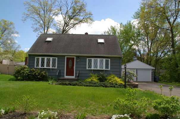 Detached Garage, Exterior, Facade, Cape Cod