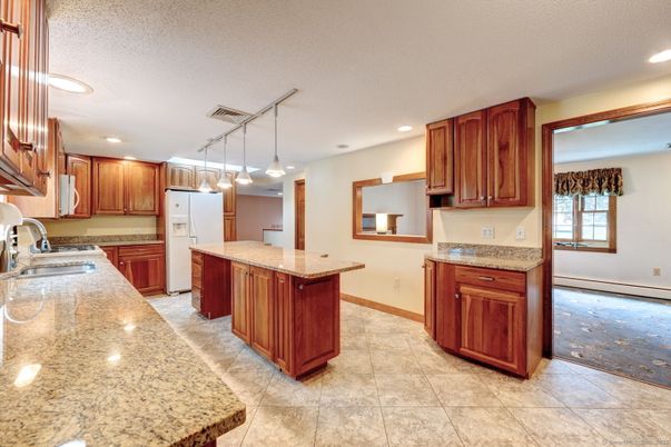 Interior, Kitchen, Pendant Lights, Recessed Lighting