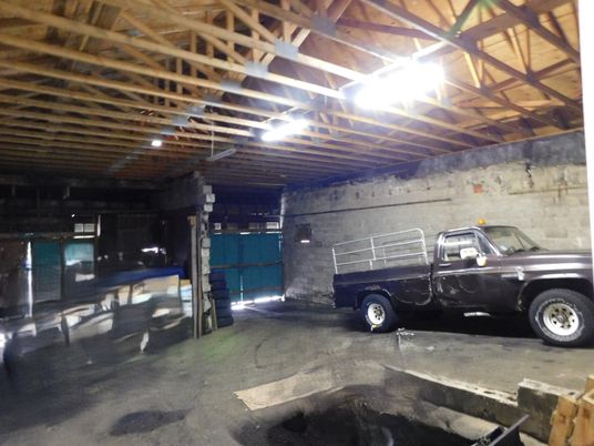 Garage, Interior, Stone Walls