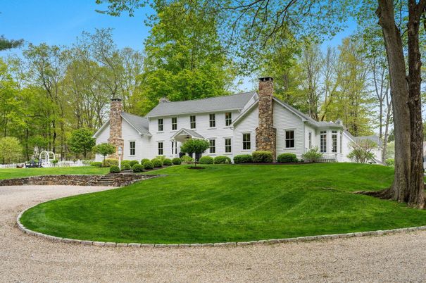 Backyard, Exterior, Facade, Farmhouse