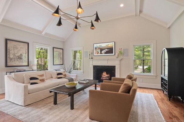 Fireplace, Interior, Living room, Pendant Lights, Recessed Lighting, Wood Texture Flooring
