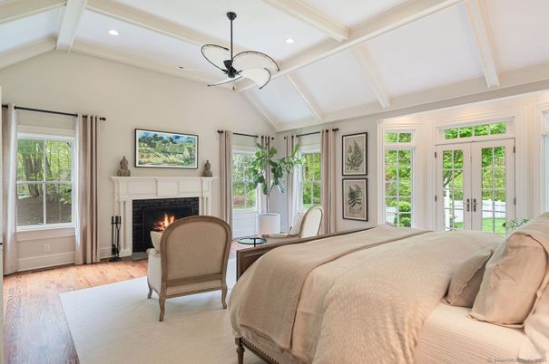 Bedroom, Fireplace, Interior, Recessed Lighting, Wood Texture Flooring