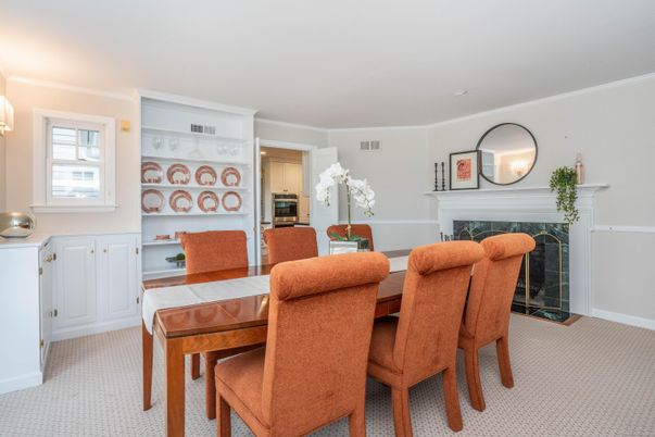 Dining room, Fireplace, Interior