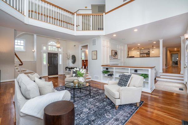 Interior, Kitchen, Living room, Pendant Lights, Recessed Lighting, Wood Texture Flooring