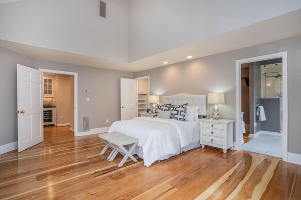 Bedroom, Interior, Recessed Lighting, Wood Texture Flooring