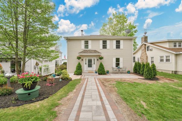 Backyard, Exterior, Facade, Georgian