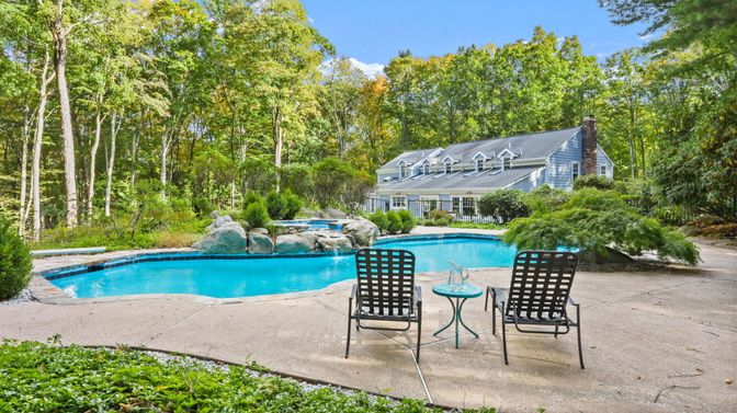 Exterior, Pool, Solar Panels